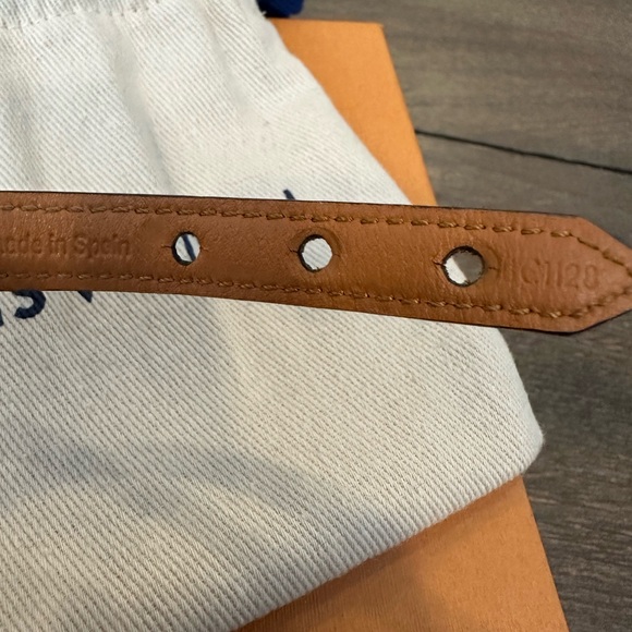 Louis Vuitton Leather Bracelet Logo Statement Piece - Picture 7 of 10